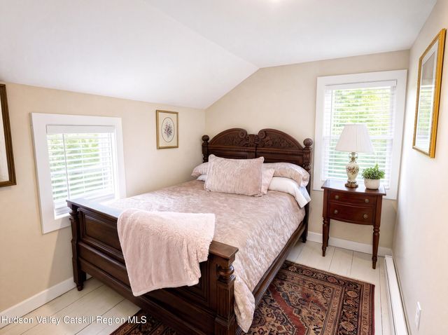 353 Vosenkill Road, Athens, NY 12015
