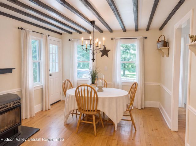 353 Vosenkill Road, Athens, NY 12015