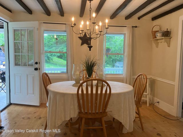 353 Vosenkill Road, Athens, NY 12015