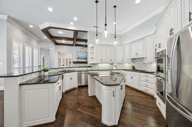 19 Windsor Ridge, Frisco, TX 75034