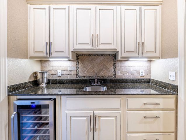 2779 Shagbark Bend, Fayetteville, AR 72703