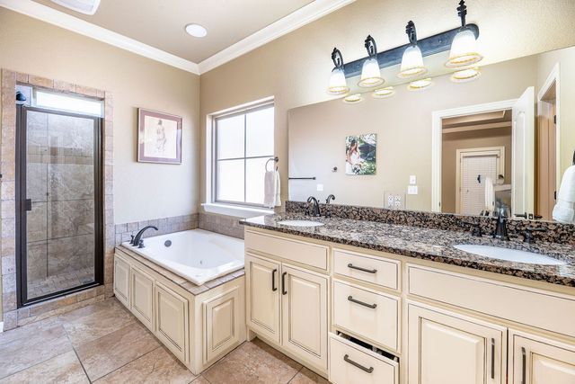 2779 Shagbark Bend, Fayetteville, AR 72703