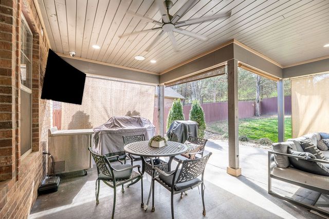 2779 Shagbark Bend, Fayetteville, AR 72703