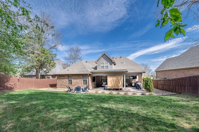 2779 Shagbark Bend, Fayetteville, AR 72703