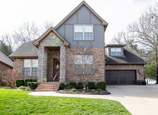 2779 Shagbark Bend, Fayetteville, AR 72703