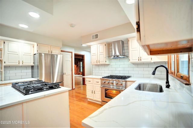 705 Princeton Road, Lanoka Harbor, NJ 08734