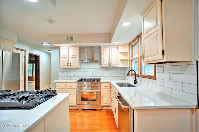 705 Princeton Road, Lanoka Harbor, NJ 08734