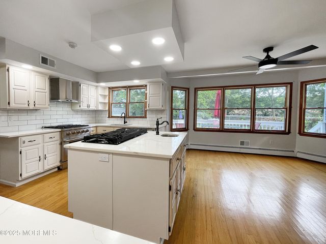 705 Princeton Road, Lanoka Harbor, NJ 08734
