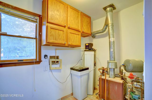 705 Princeton Road, Lanoka Harbor, NJ 08734
