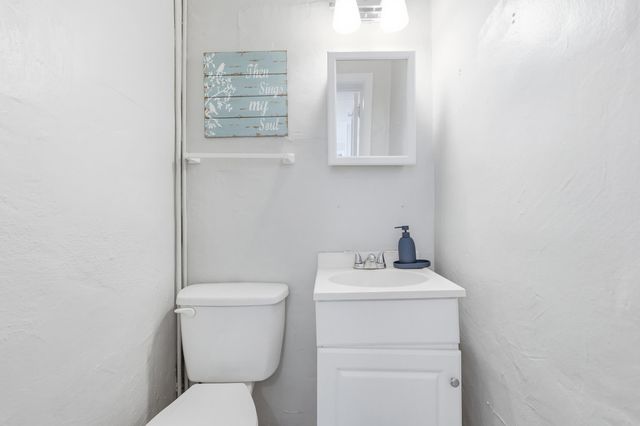 207 5th Ave. N, North Myrtle Beach, SC 29582