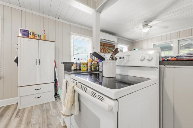 207 5th Ave. N, North Myrtle Beach, SC 29582