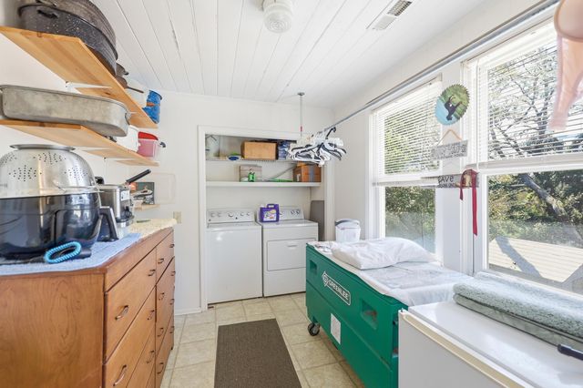 207 5th Ave. N, North Myrtle Beach, SC 29582