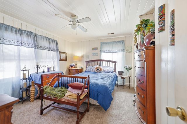 207 5th Ave. N, North Myrtle Beach, SC 29582
