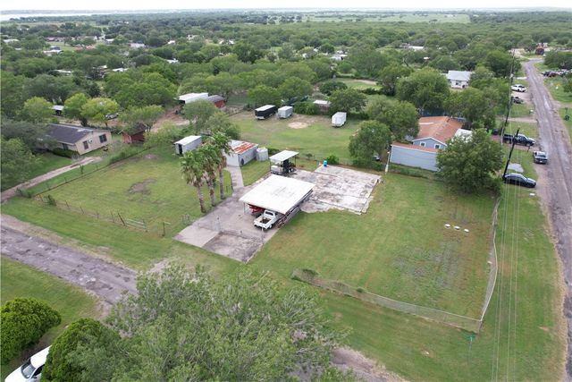 24727 County Road 320, Mathis, TX 78368