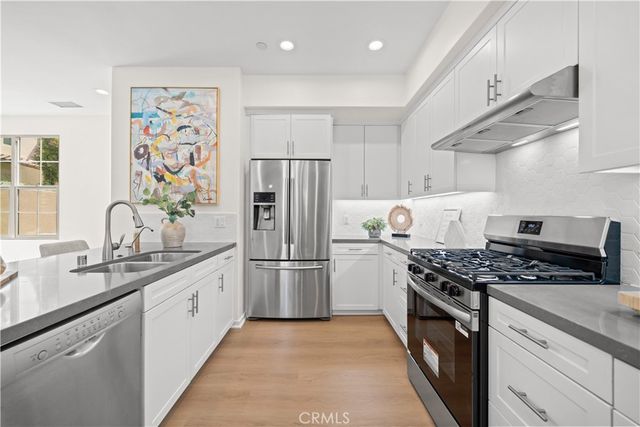 112 Tallowood, Irvine, CA 92620