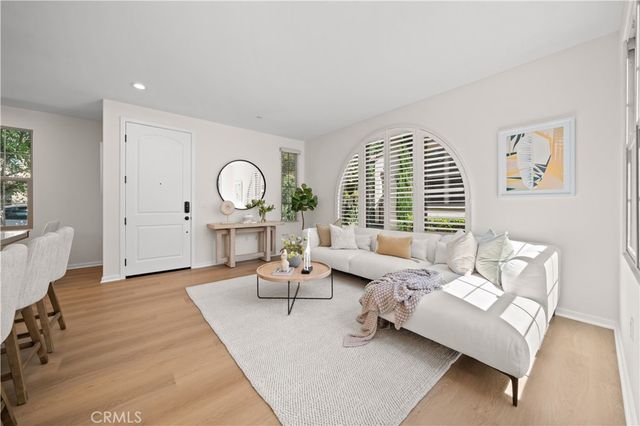 112 Tallowood, Irvine, CA 92620
