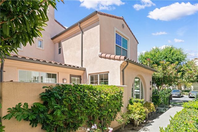 112 Tallowood, Irvine, CA 92620