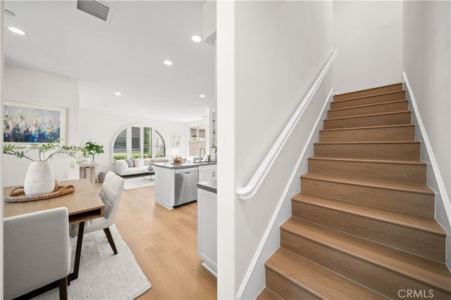 112 Tallowood, Irvine, CA 92620