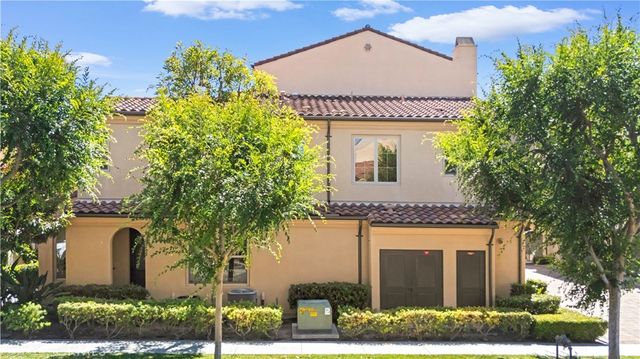 112 Tallowood, Irvine, CA 92620
