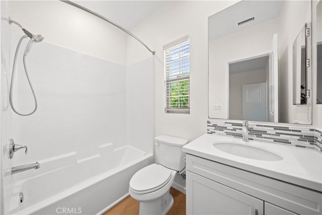 112 Tallowood, Irvine, CA 92620