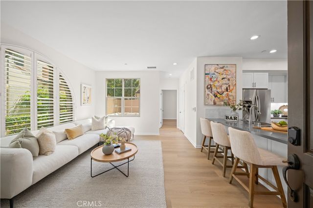 112 Tallowood, Irvine, CA 92620