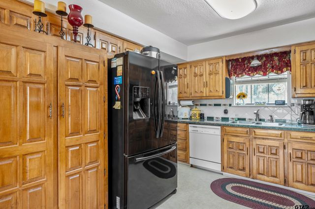 7715 State Hwy 64, Ben Wheeler, TX 75754