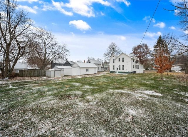 427 E Orleans Street, Paxton, IL 60957