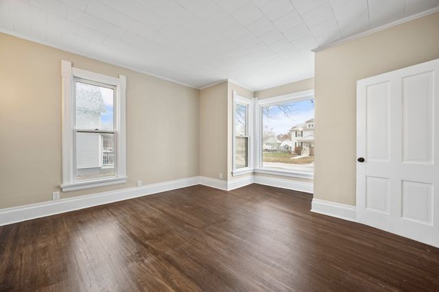 427 E Orleans Street, Paxton, IL 60957