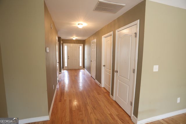 61 Concord Court N, Concord, GA 30206