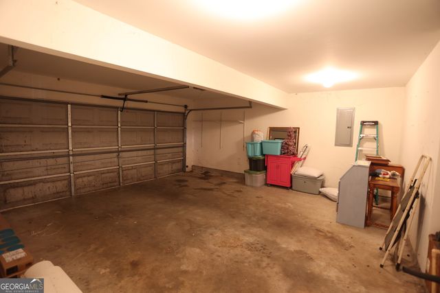 61 Concord Court N, Concord, GA 30206