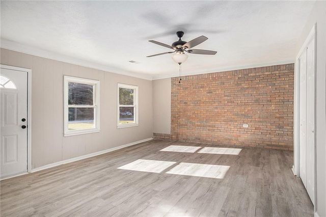 1431 Mohawk Drive, Lawrenceville, GA 30043