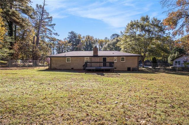 1431 Mohawk Drive, Lawrenceville, GA 30043