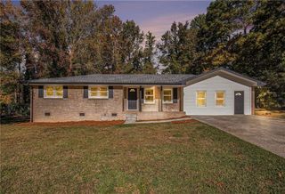 1431 Mohawk Drive, Lawrenceville, GA 30043