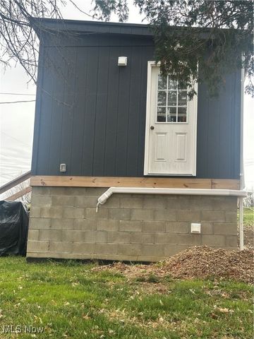 102 Cadiz Avenue, Cadiz, OH 43907