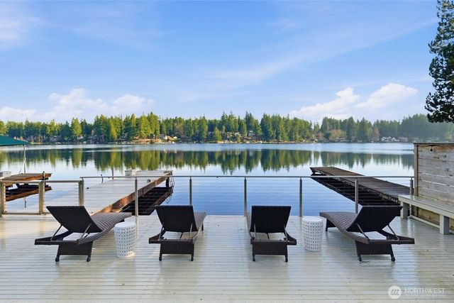 29718 226th Avenue SE, Black Diamond, WA 98010