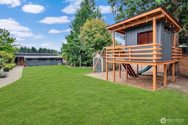 29718 226th Avenue SE, Black Diamond, WA 98010
