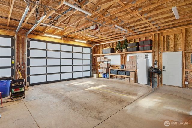 29718 226th Avenue SE, Black Diamond, WA 98010