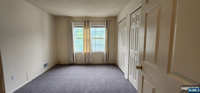 1265 Mulberry Drive, Mahwah, NJ 07430
