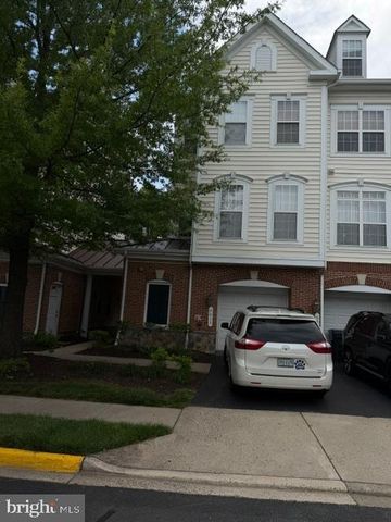 6811 HAMPTON BAY LN, Gainesville, VA 20155