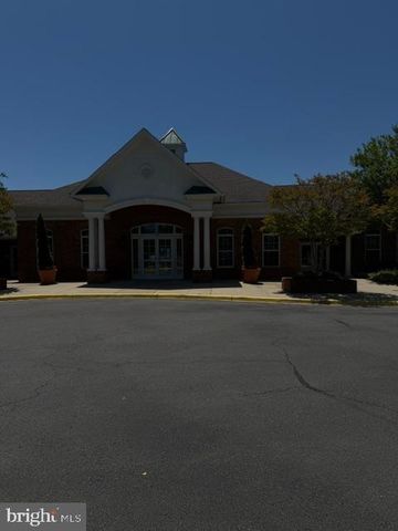 6811 HAMPTON BAY LN, Gainesville, VA 20155