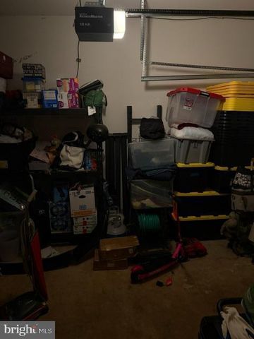6811 HAMPTON BAY LN, Gainesville, VA 20155