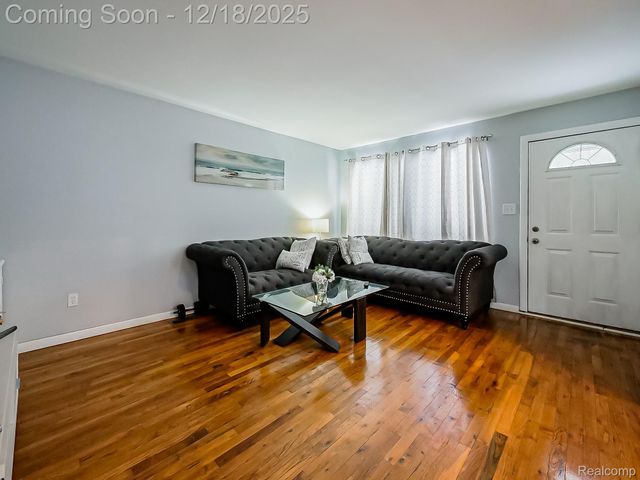 34508 Bock Street, Westland, MI 48185