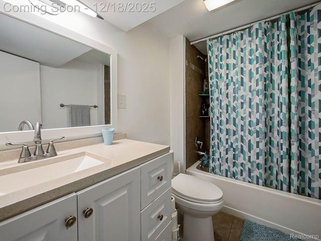 34508 Bock Street, Westland, MI 48185