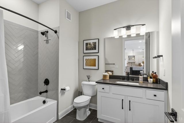 230 Vintage Club Drive, Montgomery, OH 45249