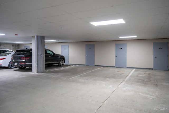 230 Vintage Club Drive, Montgomery, OH 45249