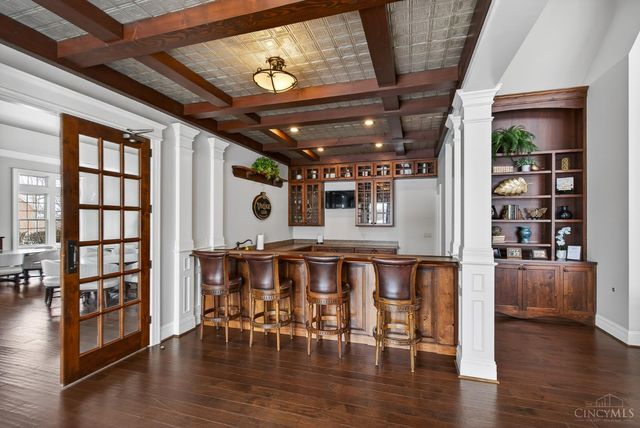 230 Vintage Club Drive, Montgomery, OH 45249