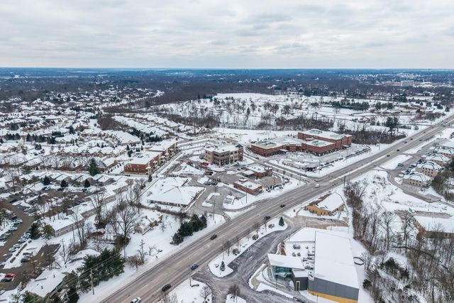 230 Vintage Club Drive, Montgomery, OH 45249