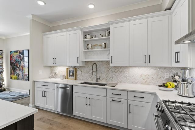 230 Vintage Club Drive, Montgomery, OH 45249