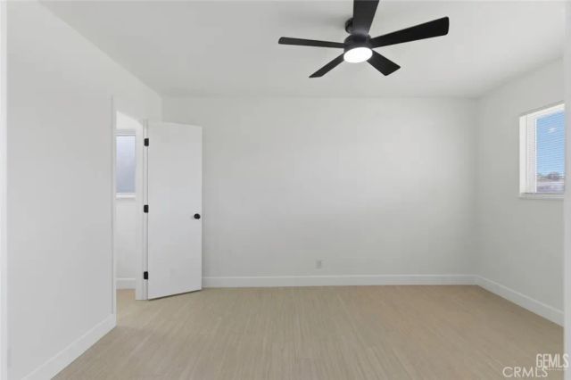 916 Alandale Avenue, Bakersfield, CA 93308