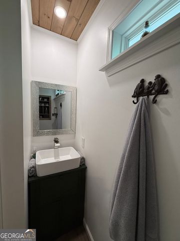 110 Cody Road, Mount Airy, GA 30563